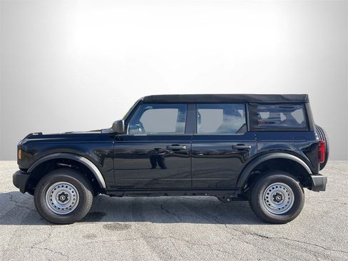 New 2025 Ford Bronco 4-Door image 20