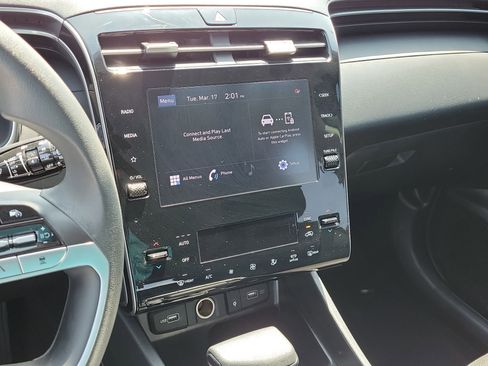 Used 2024 Hyundai Tucson SEL image 25