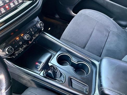 Used 2021 Dodge Durango GT RWD image 11