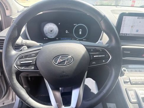 Certified 2022 Hyundai Santa Fe Limited FWD image 5