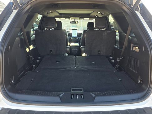 Used 2022 Ford Explorer ST w/ ST Street Pack image 20