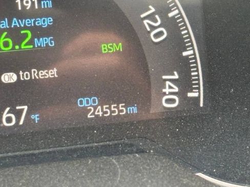 Used 2024 Toyota RAV4 XLE w/ Convenience Package AWD/4WD image 11