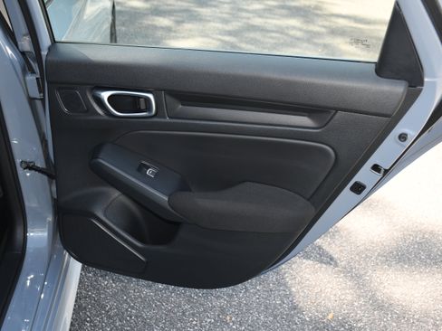 Used 2024 Honda Civic Sport image 18