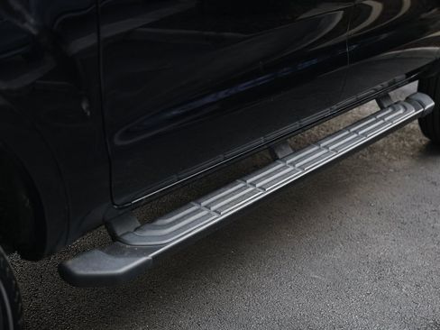 Used 2023 Ford Ranger Lariat w/ Equipment Group 501A High image 16