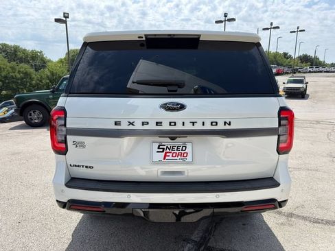 Used 2023 Ford Expedition Limited AWD/4WD image 6