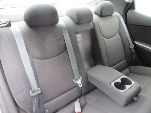 Used 2016 Hyundai Elantra Value Edition image 39