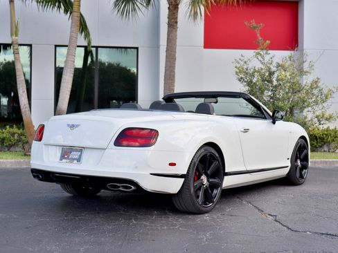 Used 2015 Bentley Continental GT V8 S image 25