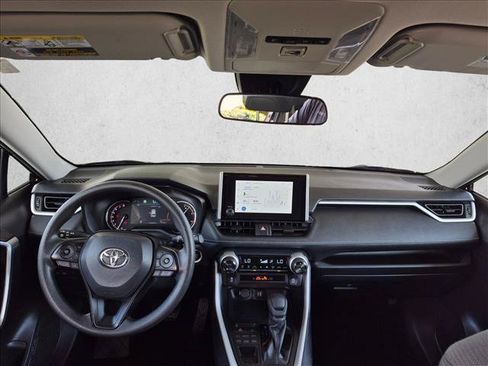 Certified 2025 Toyota RAV4 XLE AWD/4WD image 18