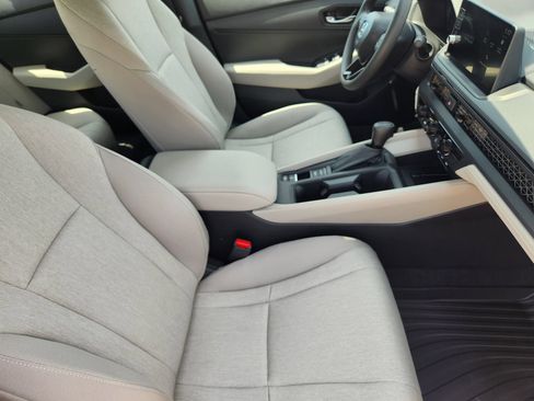 New 2026 Honda Accord LX image 13