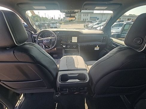 New 2025 GMC Sierra 2500 AT4X w/ AT4X AEV Edition image 16