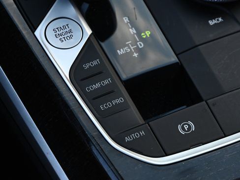 Used 2021 BMW M340i w/ Driving Assistance Package image 18