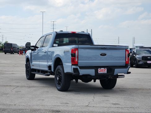 New 2026 Ford F250 Lariat w/ Black Appearance Package AWD/4WD image 3