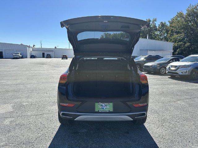 Used 2023 Buick Encore GX Select AWD/4WD image 22