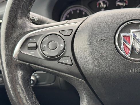 Used 2021 Buick Enclave Essence w/ Sound and Sites Package image 28