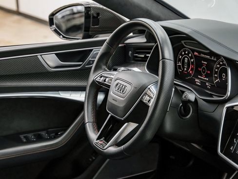 Used 2021 Audi RS 7 Sportback w/ Carbon Optic Package image 16