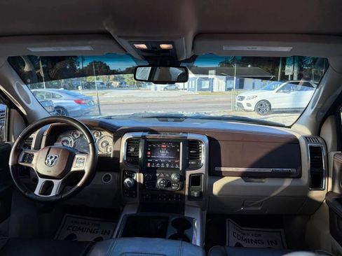 Used 2015 RAM 1500 Laramie Longhorn w/ Convenience Group image 19