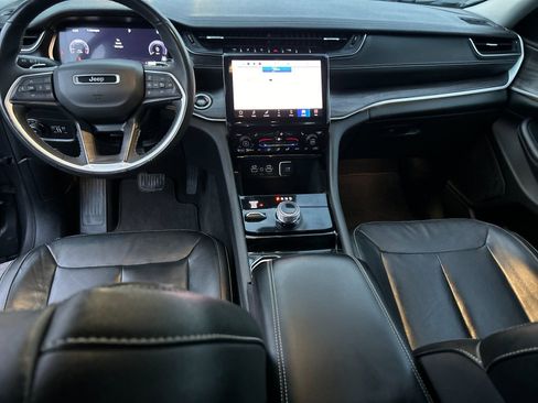 Used 2023 Jeep Grand Cherokee L Limited w/ Trailer Tow Group (B) image 14