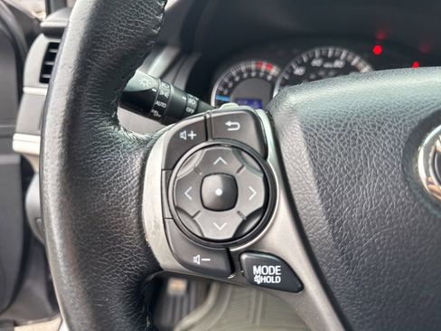 Used 2012 Toyota Camry SE image 17