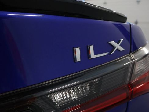 Used 2021 Acura ILX FWD image 10