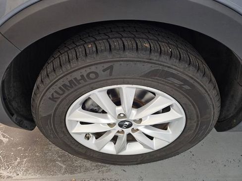 Used 2020 Kia Sorento L image 10