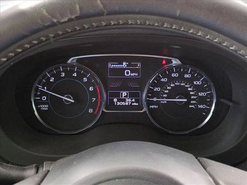 Used 2017 Subaru Forester 2.5i Touring AWD/4WD image 9