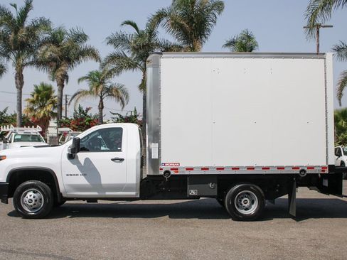 Used 2022 Chevrolet Silverado 3500 W/T image 5