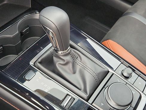 Used 2024 MAZDA CX-30 Carbon image 14