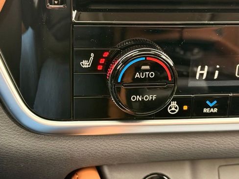 New 2026 Nissan Rogue Platinum w/ Platinum Premium Package image 36