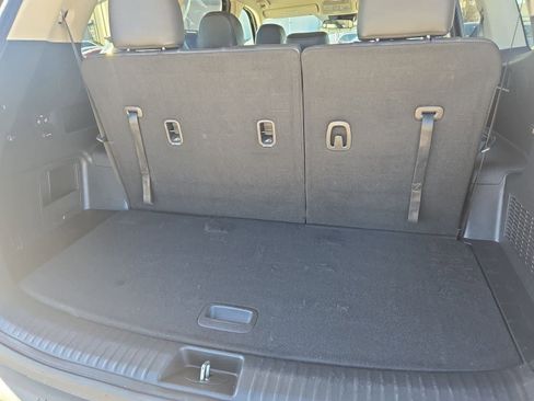 Certified 2022 Kia Telluride LX image 32