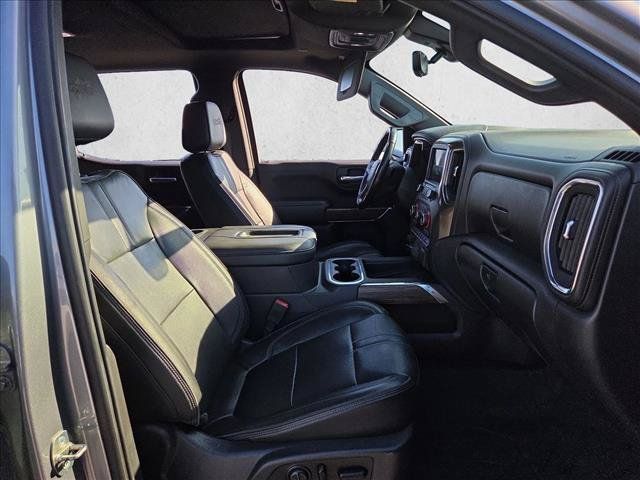 Used 2020 Chevrolet Silverado 1500 High Country w/ Technology Package RWD image 17