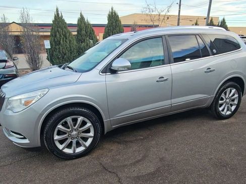 Used 2014 Buick Enclave Premium w/ Trailering Provision Package image 4
