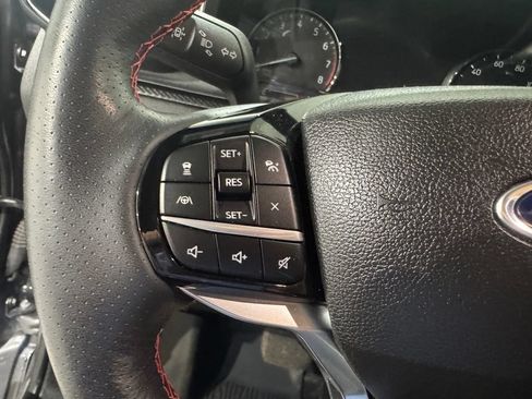 Used 2023 Ford Explorer ST-Line w/ Class IV Trailer Tow Package AWD/4WD image 6