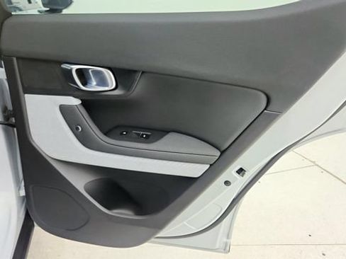 Used 2023 Polestar Polestar 2 AWD/4WD image 43