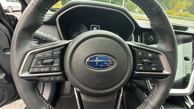Used 2025 Subaru Outback Touring XT w/ Tech Package 3 AWD/4WD image 23