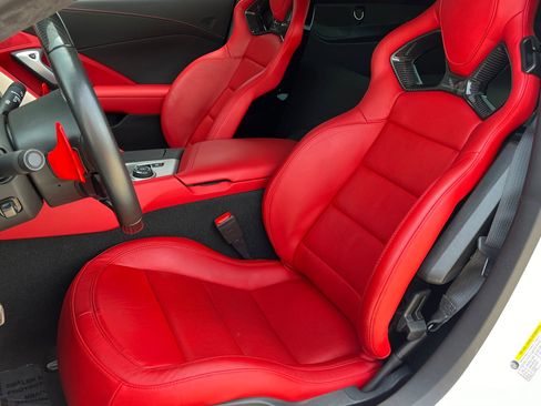 Used 2019 Chevrolet Corvette ZR1 RWD image 4