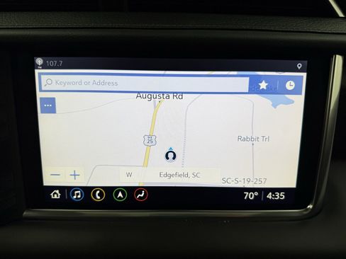 Used 2021 GMC Yukon Denali w/ Denali Premium Package image 19