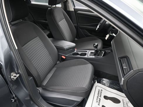 Used 2024 Volkswagen Jetta S image 36