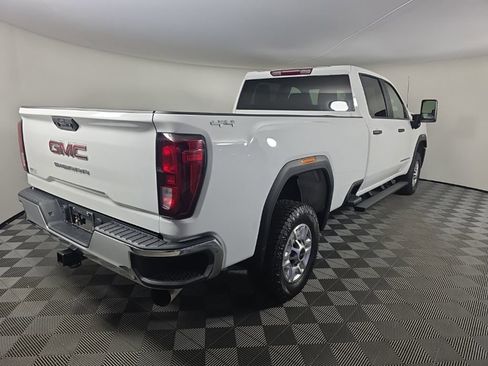Used 2024 GMC Sierra 2500 Pro w/ Convenience Package AWD/4WD image 5
