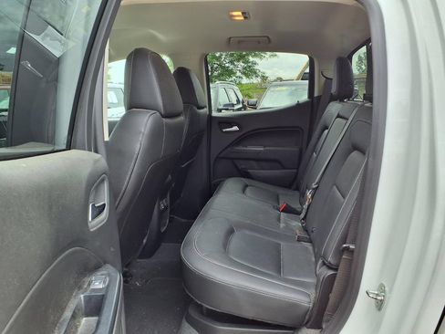 Used 2021 Chevrolet Colorado LT w/ LT Convenience Package AWD/4WD image 11