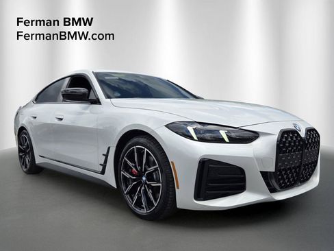 New 2026 BMW 430i w/ M Sport Package RWD image 1