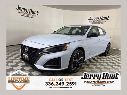 Used 2023 Nissan Altima 2.5 SR