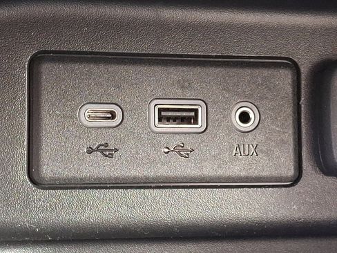 Certified 2022 Chevrolet Equinox LS w/ LS Convenience Package AWD/4WD image 24