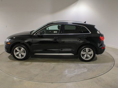 Used 2019 Audi Q5 2.0T Premium Plus w/ Premium Plus Package image 2