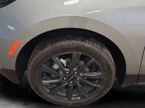 Used 2023 Chevrolet Equinox RS w/ RS Leather Package image 14