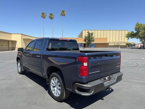 Used 2023 Chevrolet Silverado 1500 Custom AWD/4WD image 5