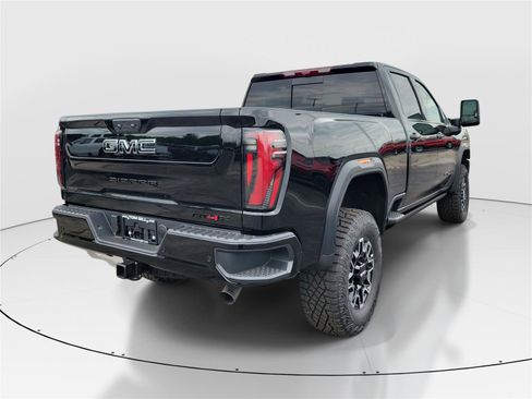 New 2026 GMC Sierra 2500 AT4X w/ LPO, Black Badging Package AWD/4WD image 4