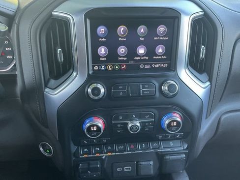 Used 2020 GMC Sierra 1500 SLT w/ SLT Premium Plus Package AWD/4WD image 15