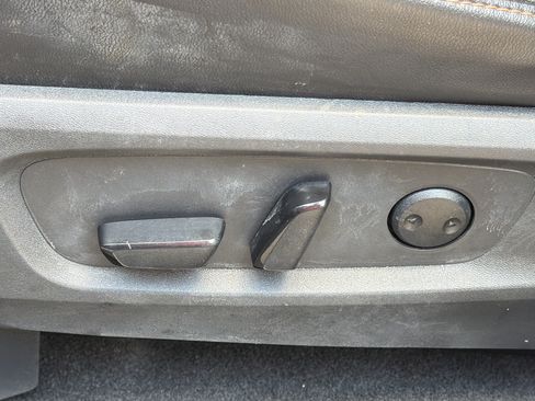Used 2024 Nissan Pathfinder Rock Creek AWD/4WD image 19