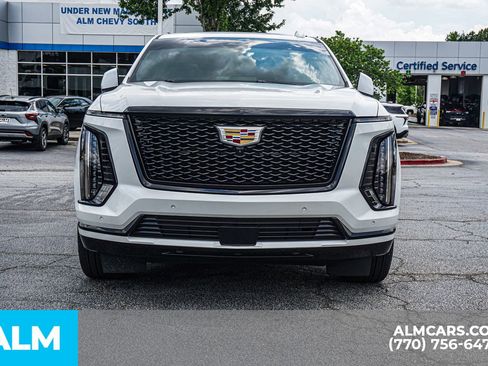 Used 2025 Cadillac Escalade Sport w/ Touring Package AWD/4WD image 12