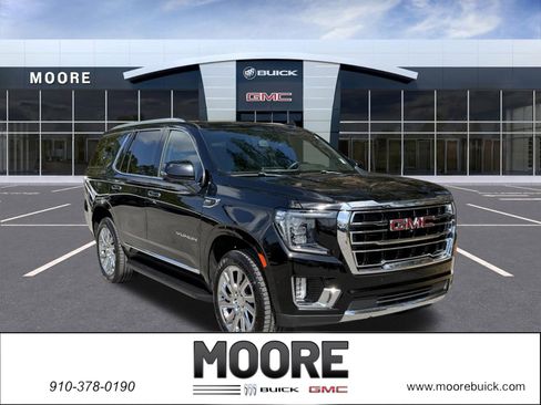 Used 2021 GMC Yukon SLT w/ SLT Premium Package image 1
